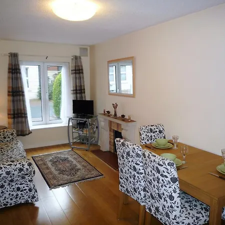 Halfpenny Bridge Holiday Homes Tranquility 公寓 *