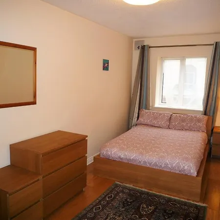 Halfpenny Bridge Holiday Homes Tranquility 公寓 *